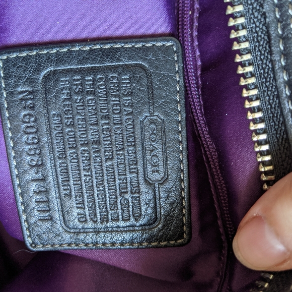 Coach Black Leather Shoulder Bag - Picture 3 of 4